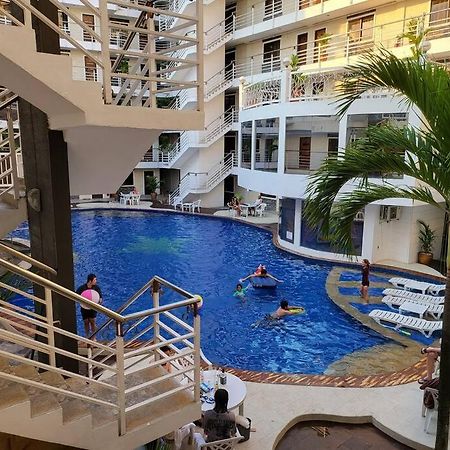 Kandi Resort-Type Spacious 1 Bedroom With Netflix And Free Housekeeping 安吉利斯 外观 照片