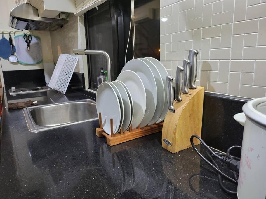 Kandi Resort-Type Spacious 1 Bedroom With Netflix And Free Housekeeping 安吉利斯 外观 照片