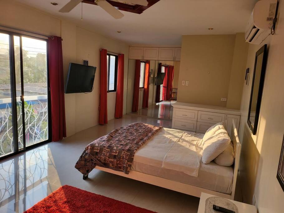 Kandi Resort-Type Spacious 1 Bedroom With Netflix And Free Housekeeping 安吉利斯 外观 照片